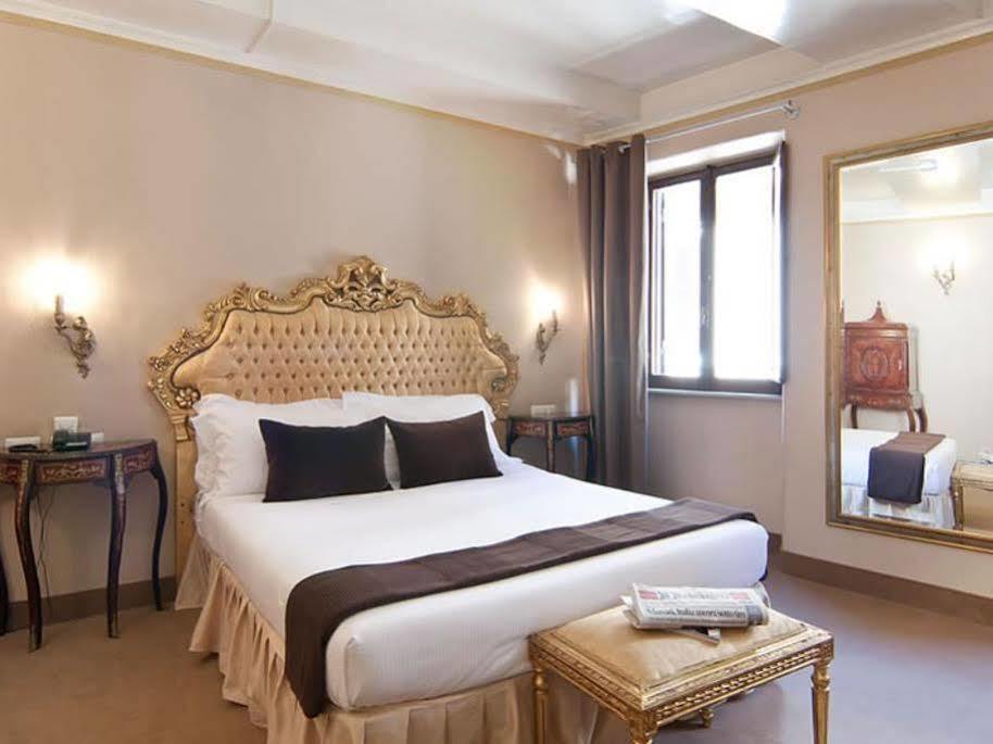 Royal Palace Luxury Hotel Рим Екстер'єр фото